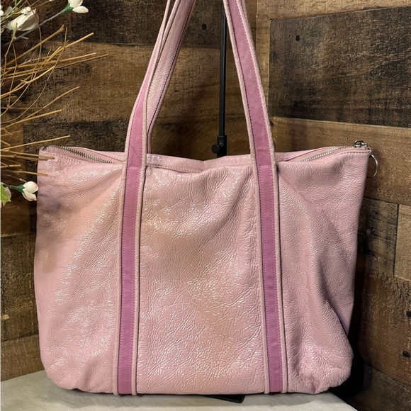 Coach Poppy Y2K Rose Pink Patent Glam Tote Bag 14531 - Picture 3 of 16